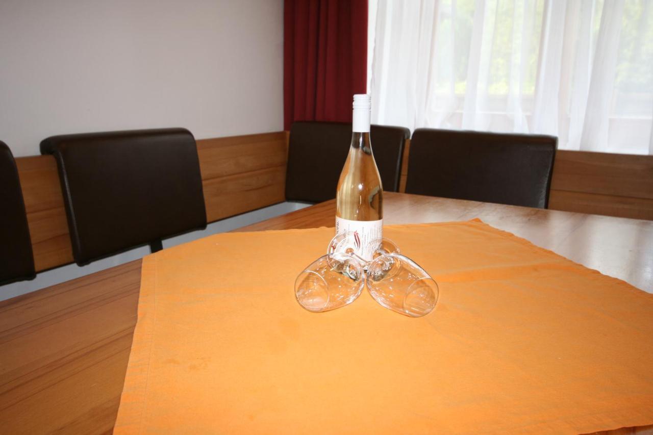 Familienappartements Eder - Free Entry To Tauern Spa Kaprun Included Exterior photo
